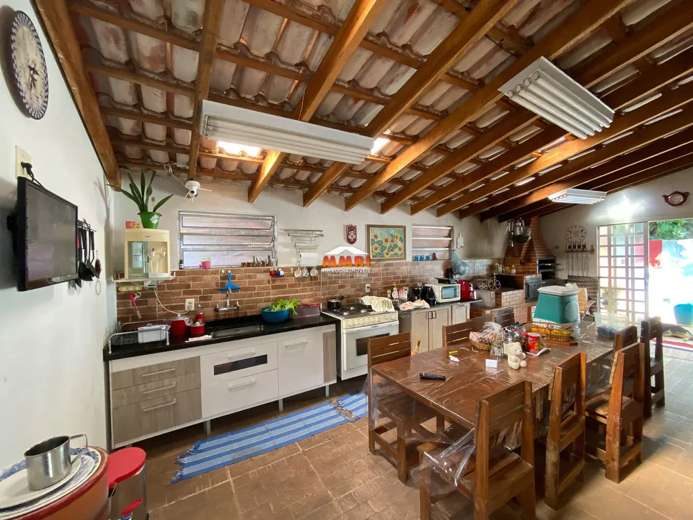 Chácara, 4 quartos, 1000 m² - Foto 2