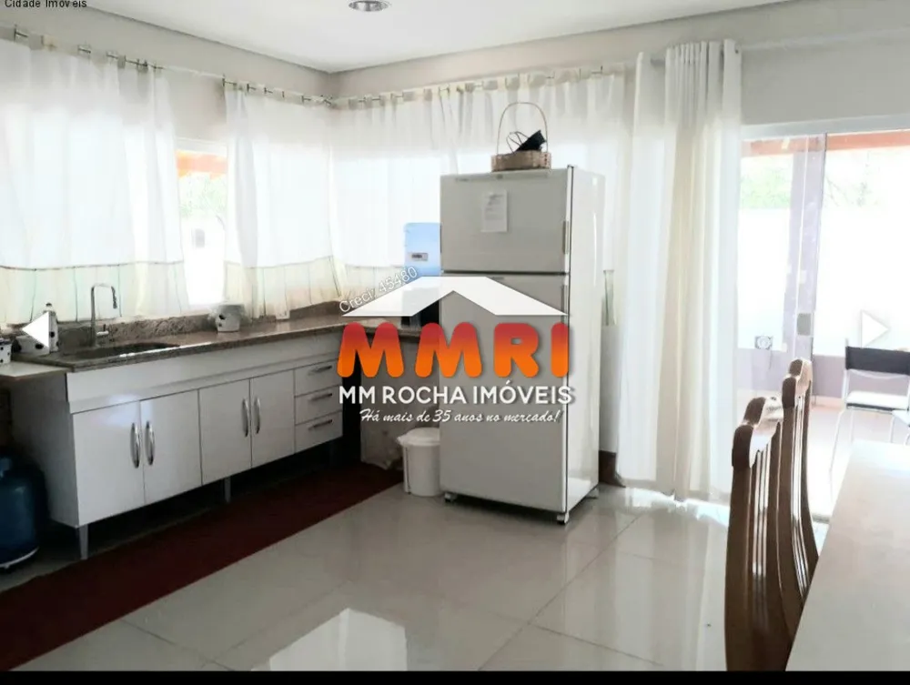Chácara, 3 quartos, 1084 m² - Foto 4