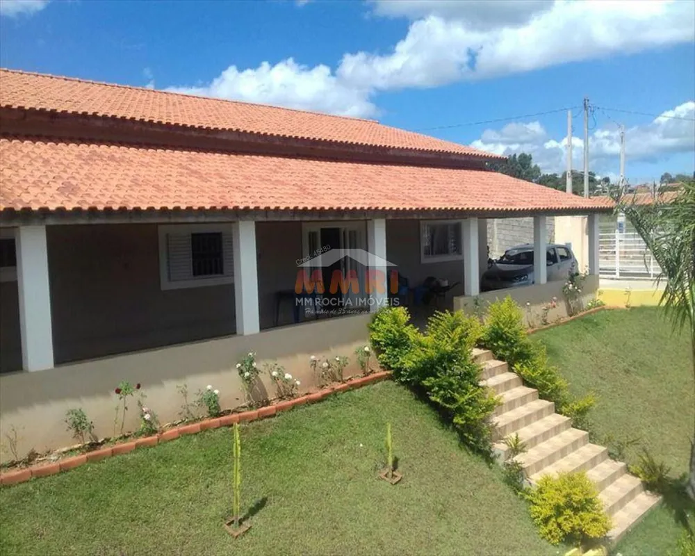 Chácara, 4 quartos, 3500 m² - Foto 1