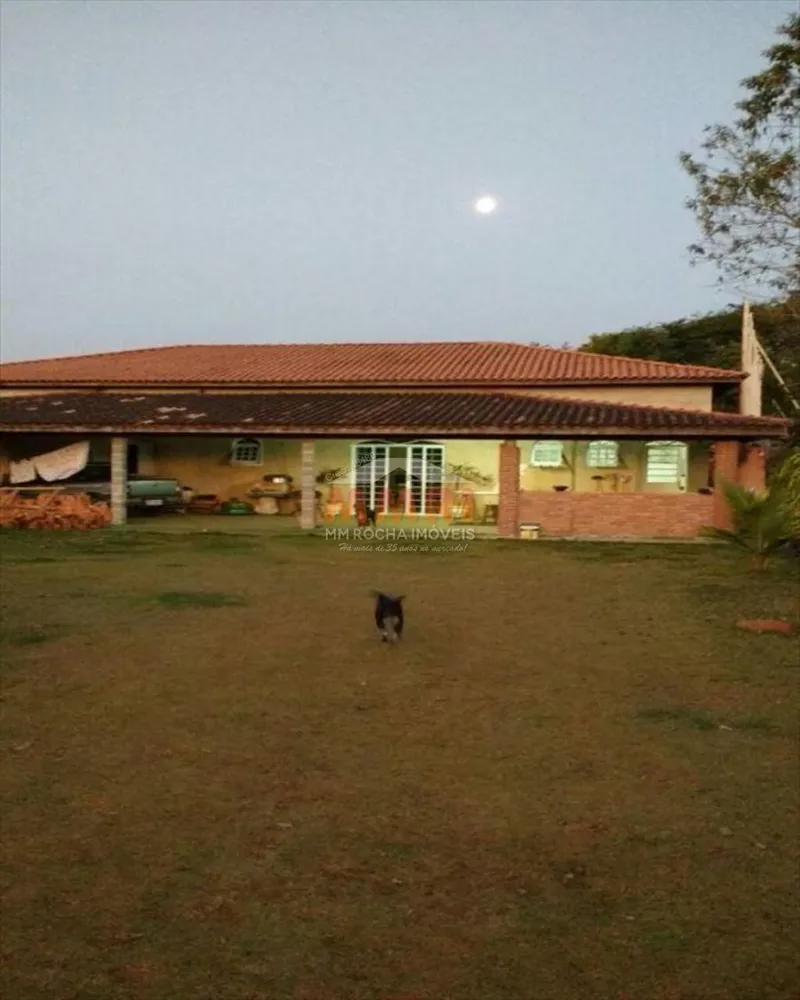 Chácara, 2 quartos, 1090 m² - Foto 7