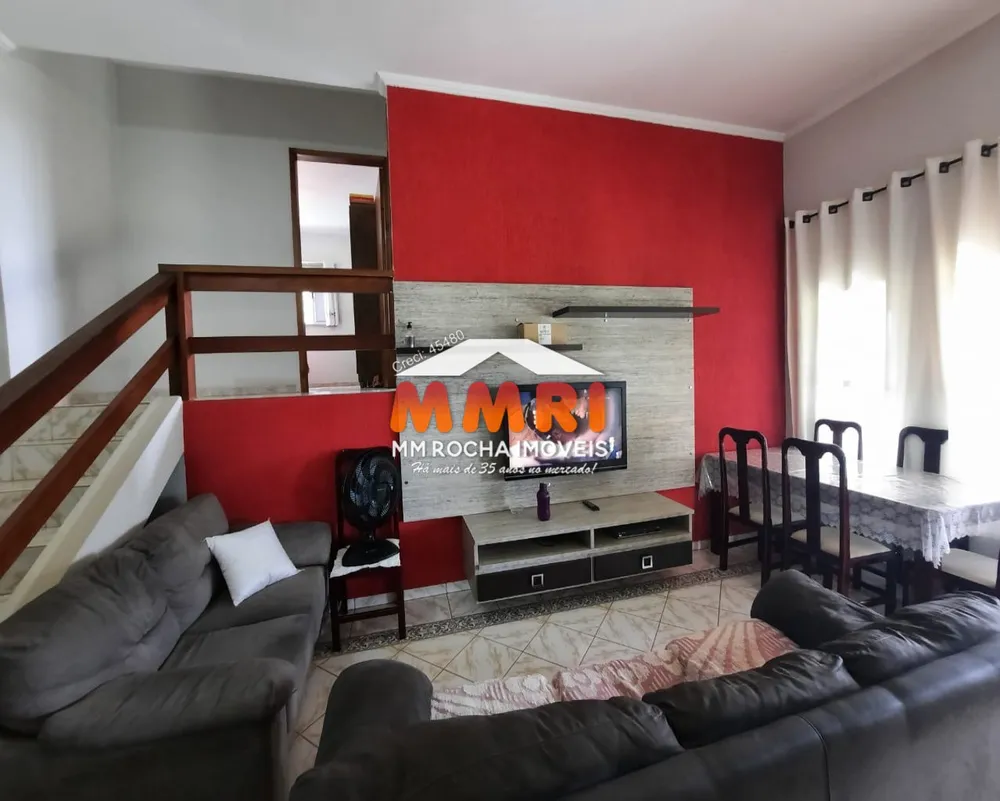 Chácara, 3 quartos, 1200 m² - Foto 1