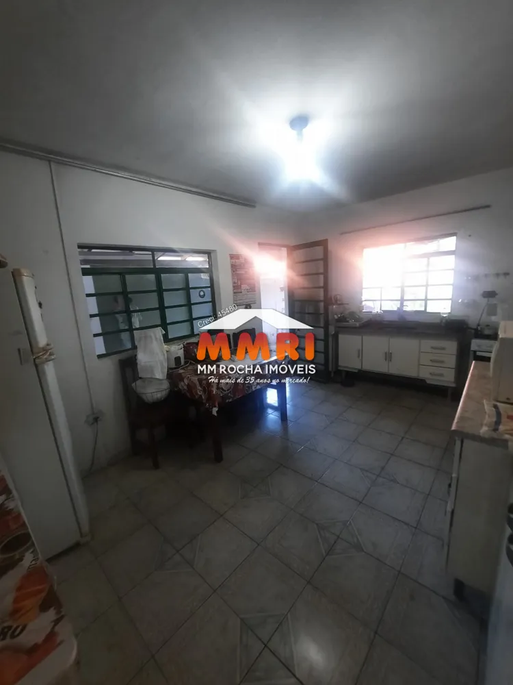 Casa, 2 quartos, 280 m² - Foto 3