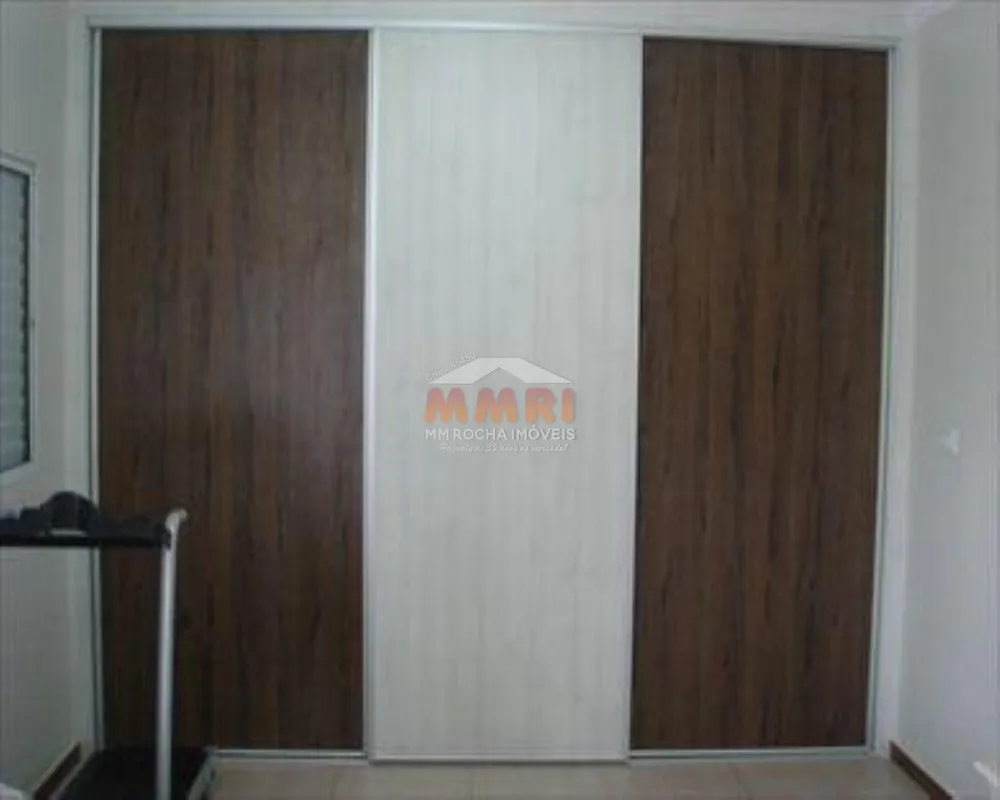 Sobrado, 2 quartos, 304 m² - Foto 2