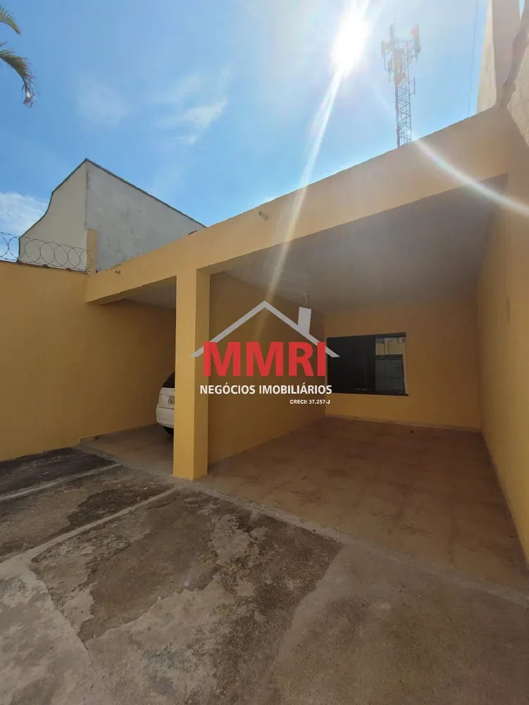 Casa, 4 quartos, 190 m² - Foto 1