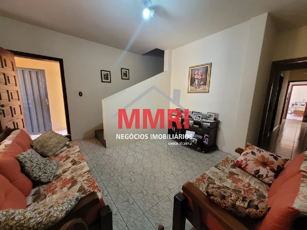 Casa, 4 quartos, 190 m² - Foto 2