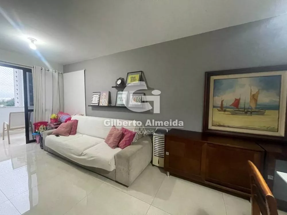 Apartamento à venda com 2 quartos, 70m² - Foto 3