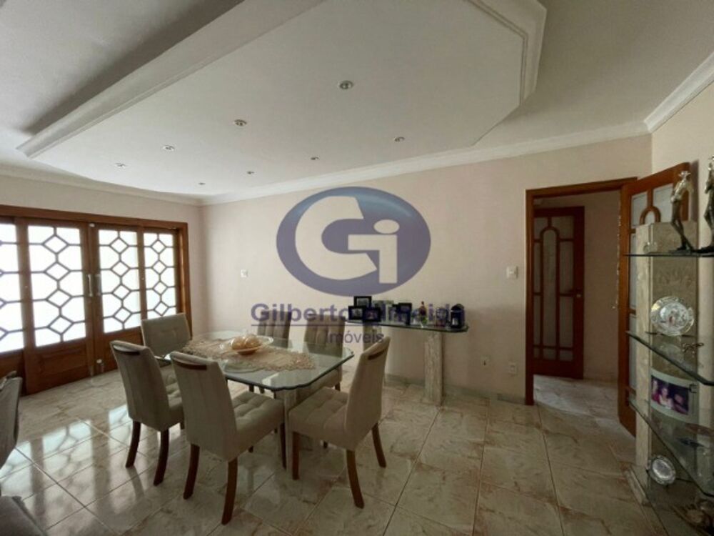 Casa à venda com 3 quartos, 173m² - Foto 3