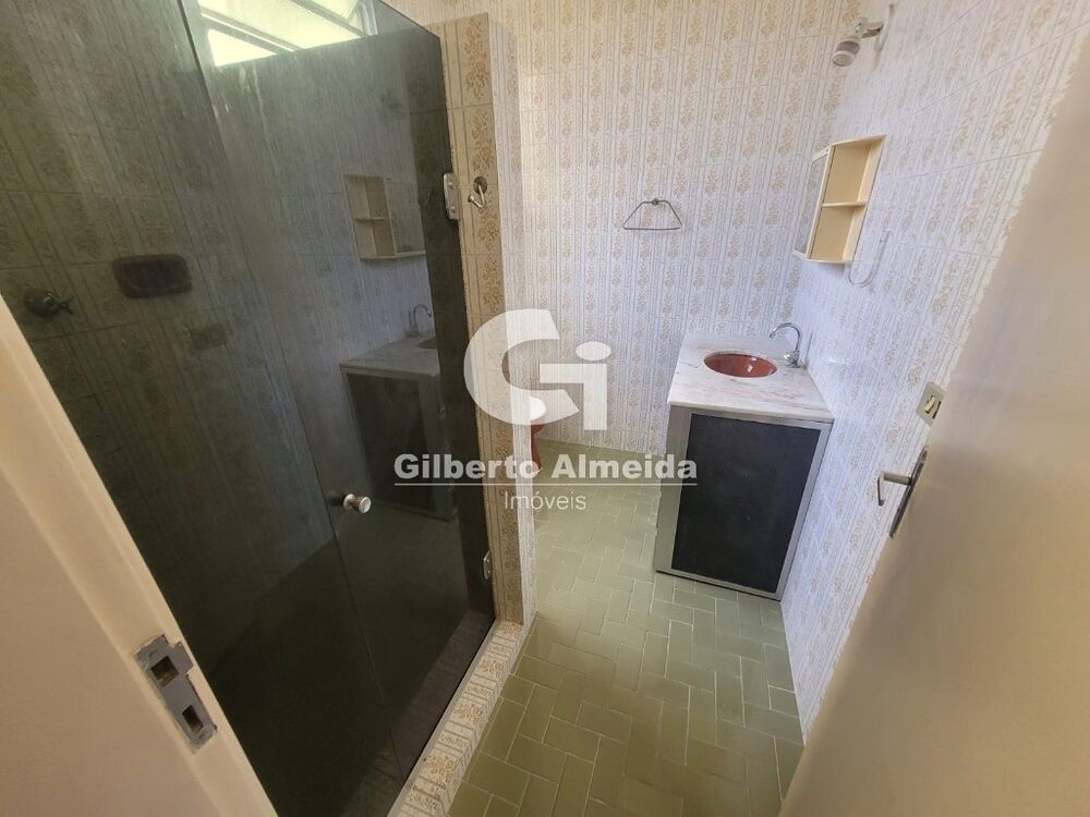 Casa para alugar com 2 quartos, 140m² - Foto 12