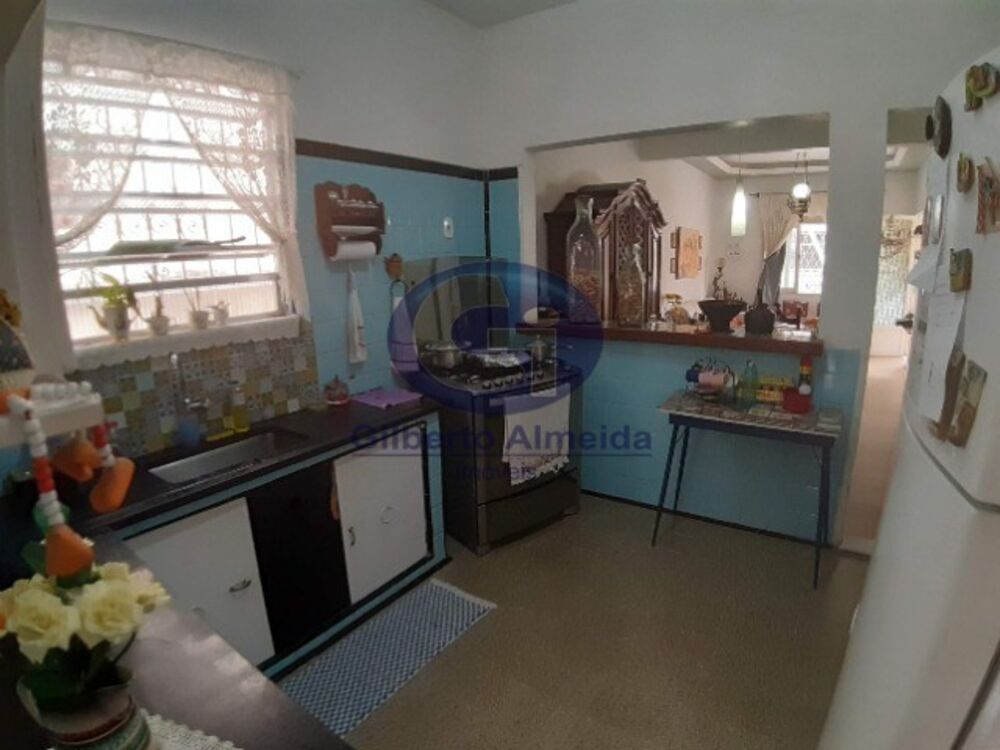 Casa à venda com 2 quartos, 108m² - Foto 7