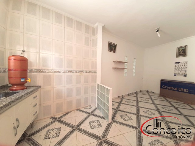 Casa à venda com 3 quartos, 300m² - Foto 4