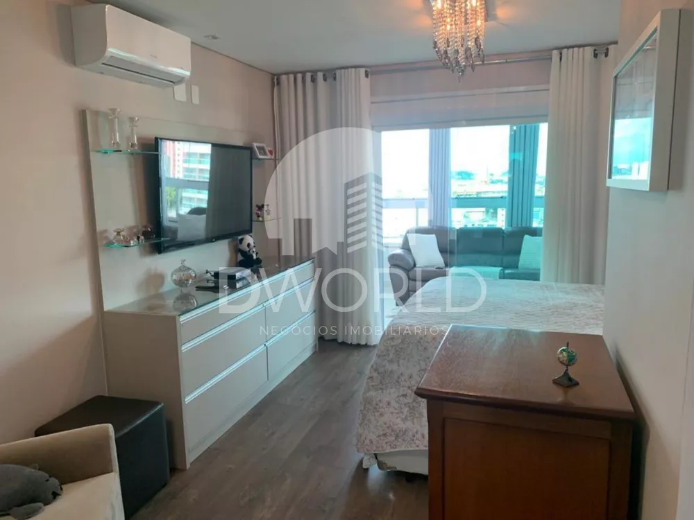 Apartamento à venda com 3 quartos, 150m² - Foto 9