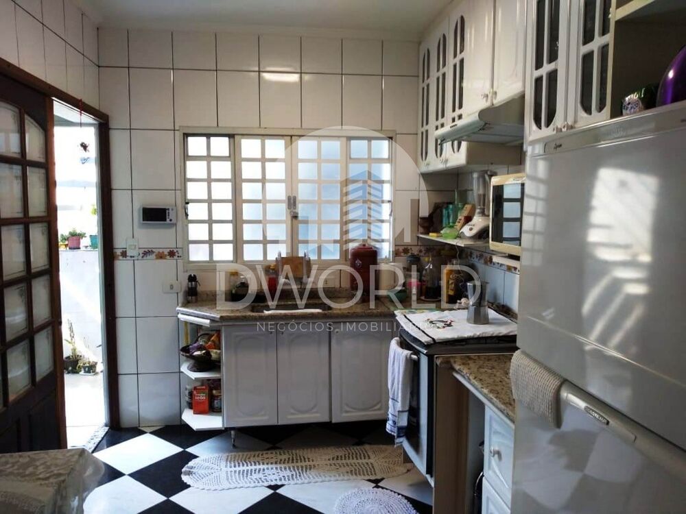 Sobrado, 3 quartos, 185 m² - Foto 3