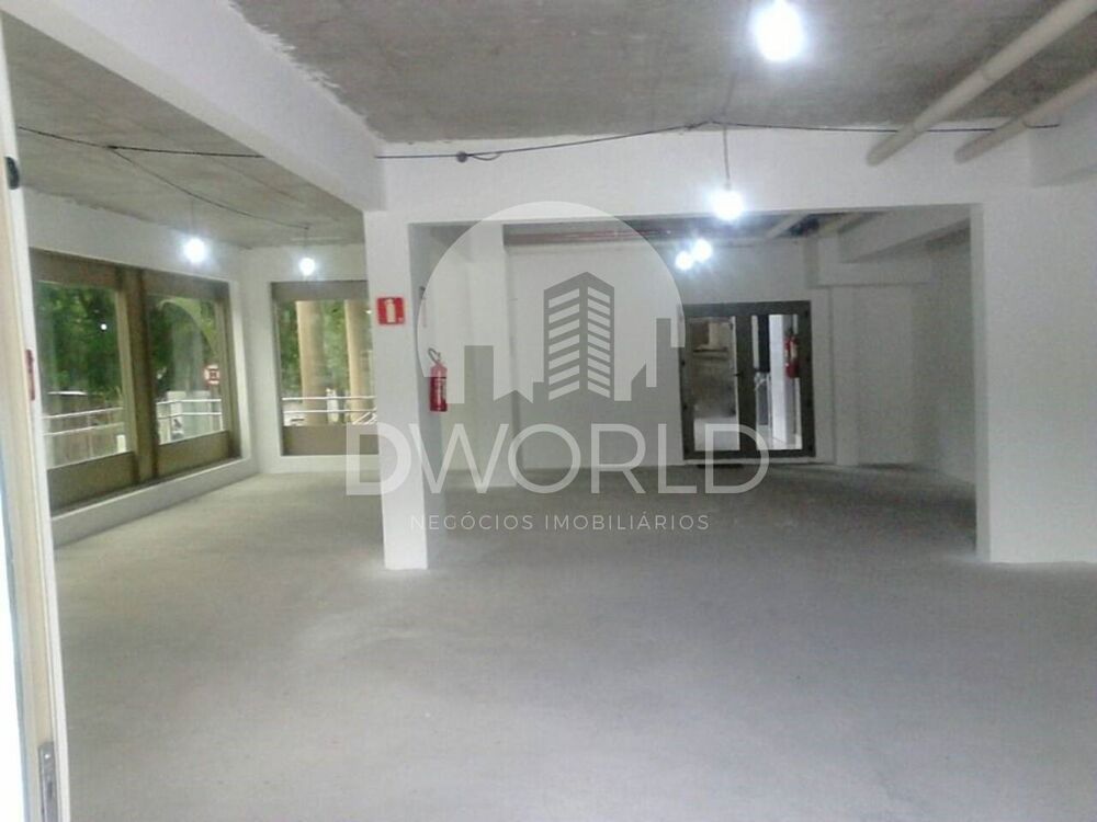 Loja-Salão, 543 m² - Foto 1