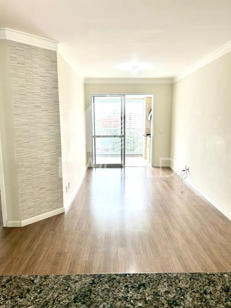 Apartamento à venda com 3 quartos, 83m² - Foto 1