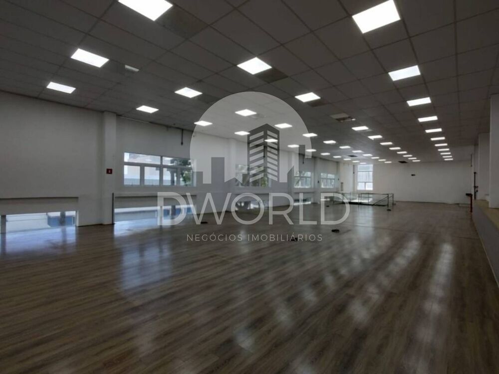 Loja-Salão, 1710 m² - Foto 2