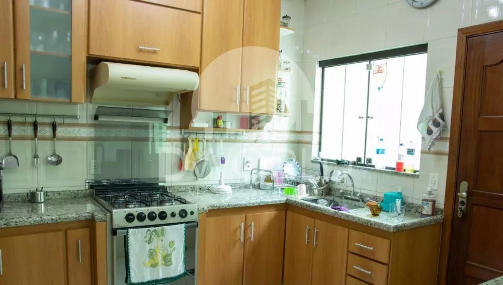 Sobrado, 4 quartos, 257 m² - Foto 6