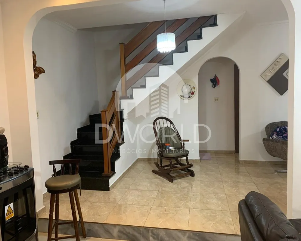 Casa, 4 quartos, 230 m² - Foto 4
