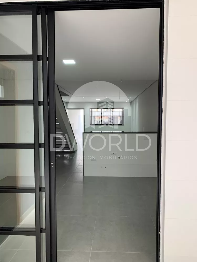 Sobrado, 3 quartos, 180 m² - Foto 1