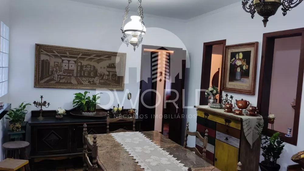 Casa, 3 quartos, 252 m² - Foto 4