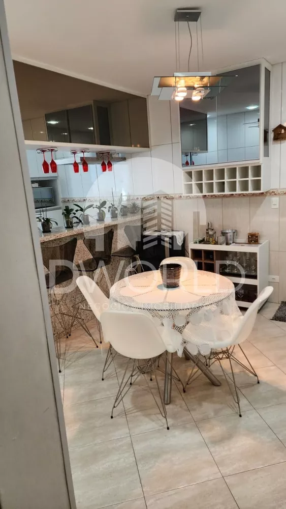 Sobrado, 3 quartos, 248 m² - Foto 4