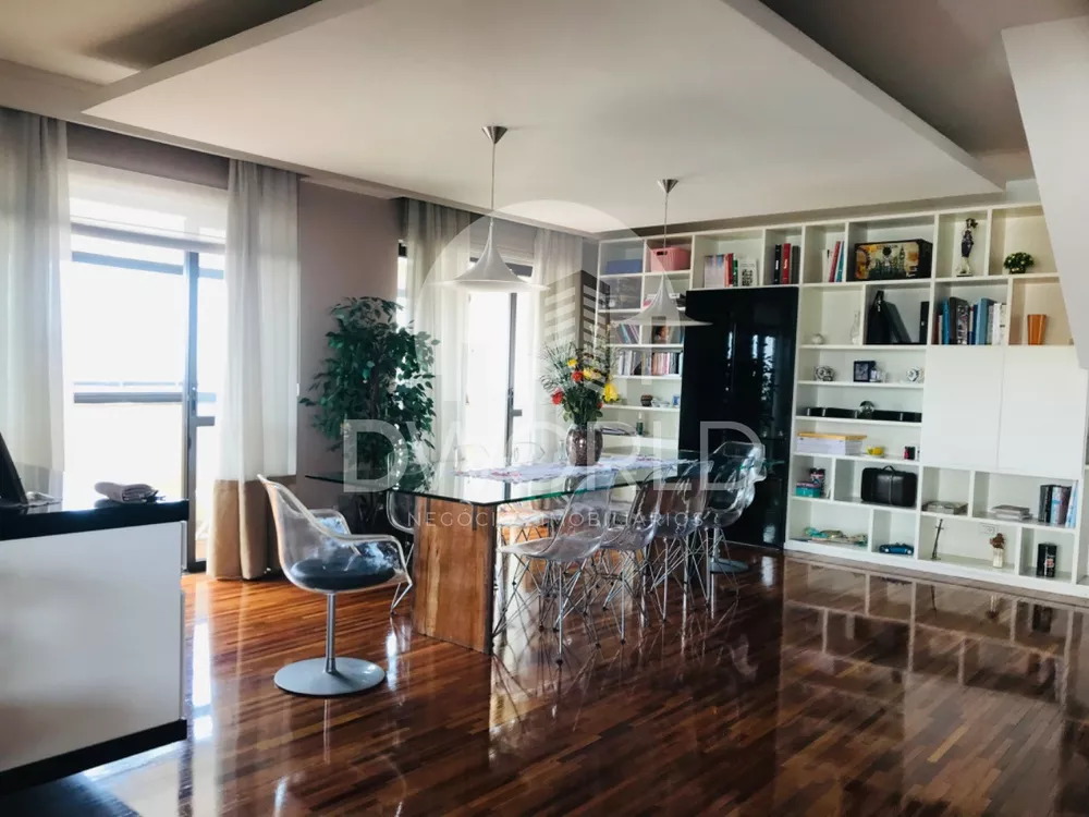 Cobertura, 3 quartos, 280 m² - Foto 2