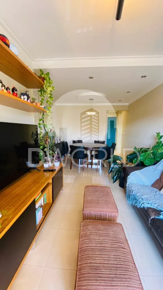 Apartamento à venda com 2 quartos, 64m² - Foto 2