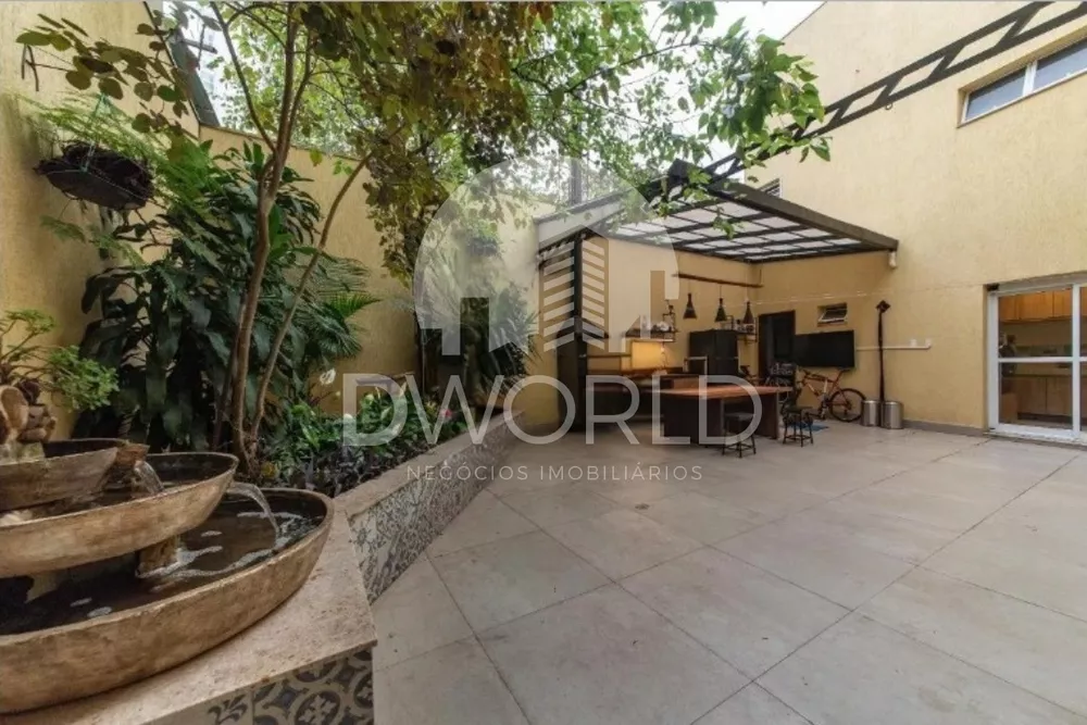 Sobrado, 3 quartos, 208 m² - Foto 1