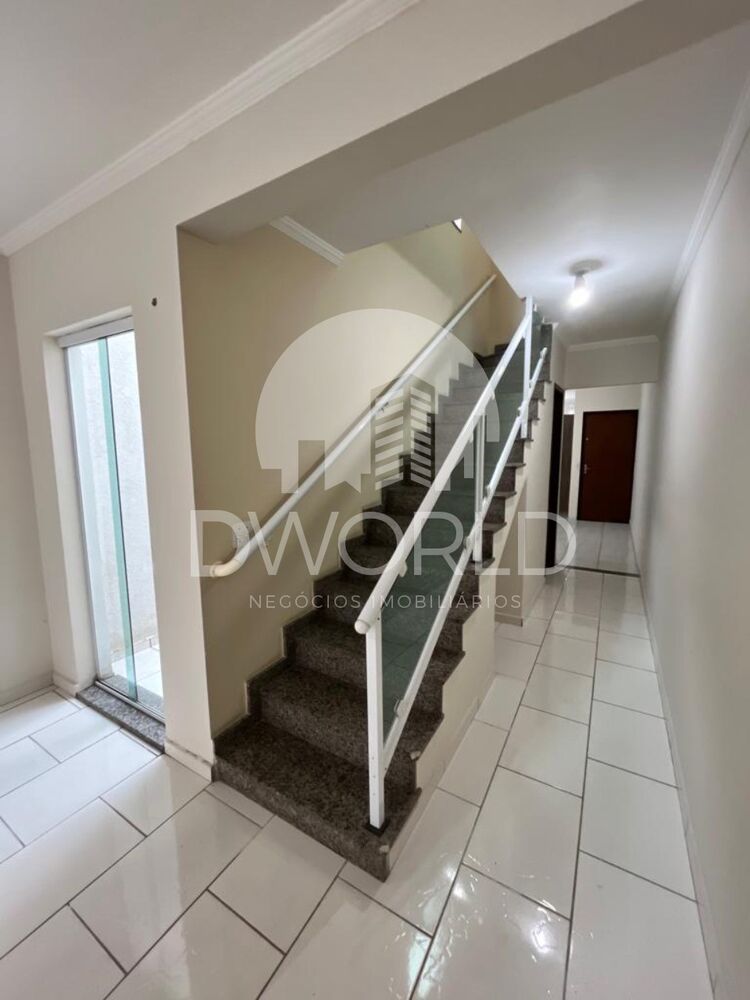 Sobrado, 3 quartos, 247 m² - Foto 4