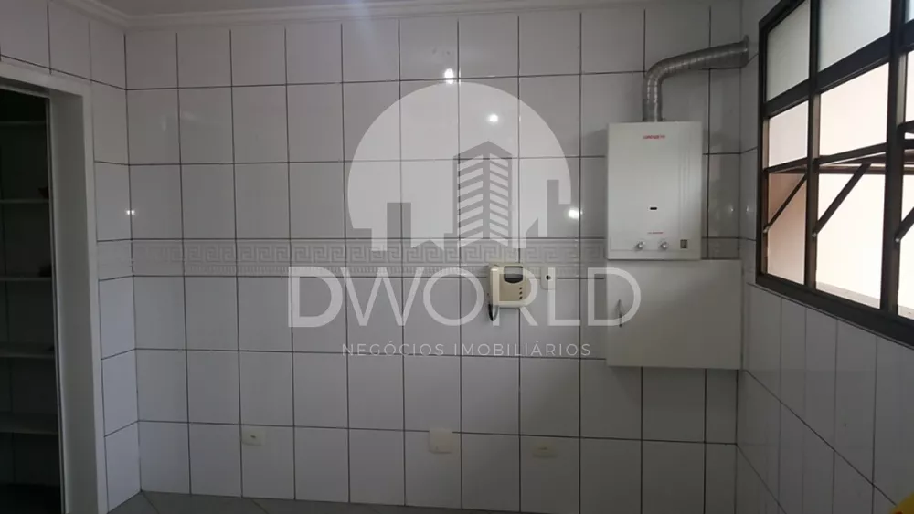 Sobrado, 3 quartos, 264 m² - Foto 1