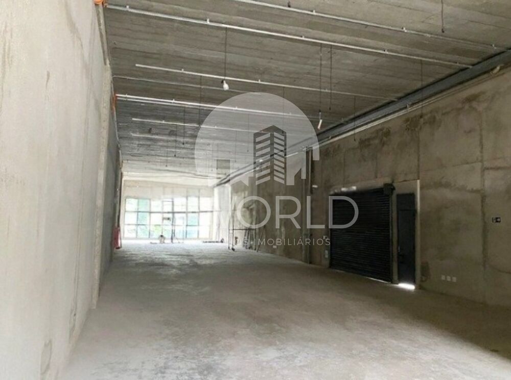 Loja-Salão, 1600 m² - Foto 1