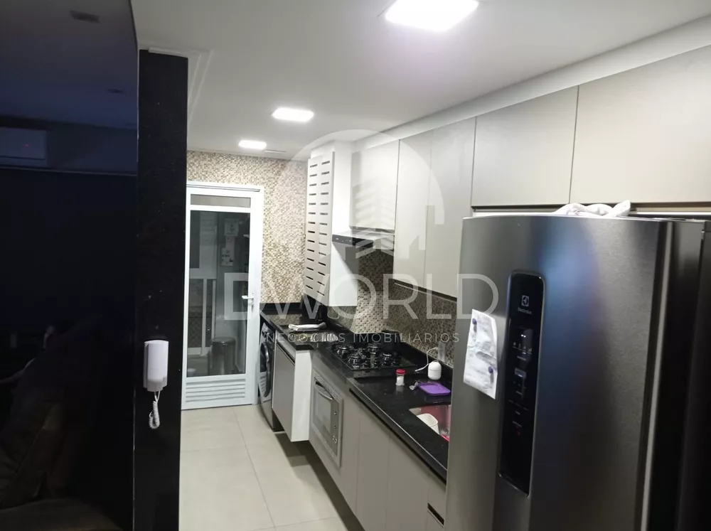 Apartamento à venda com 2 quartos, 65m² - Foto 9