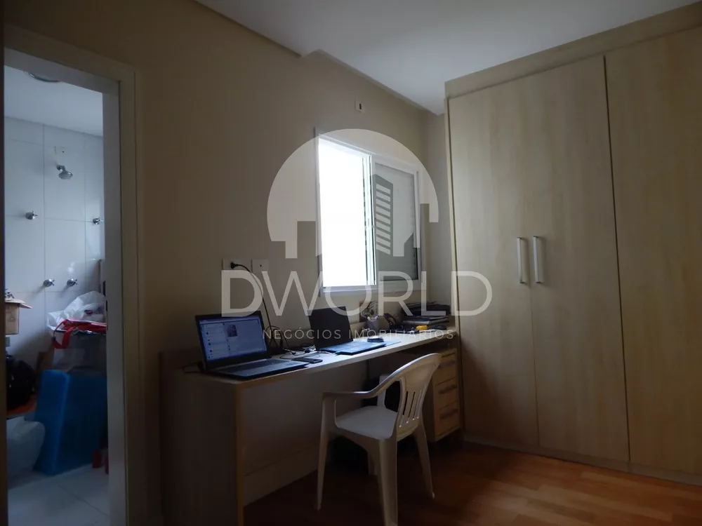 Casa à venda com 3 quartos, 245m² - Foto 8