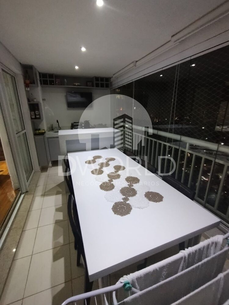 Apartamento à venda com 3 quartos, 107m² - Foto 2