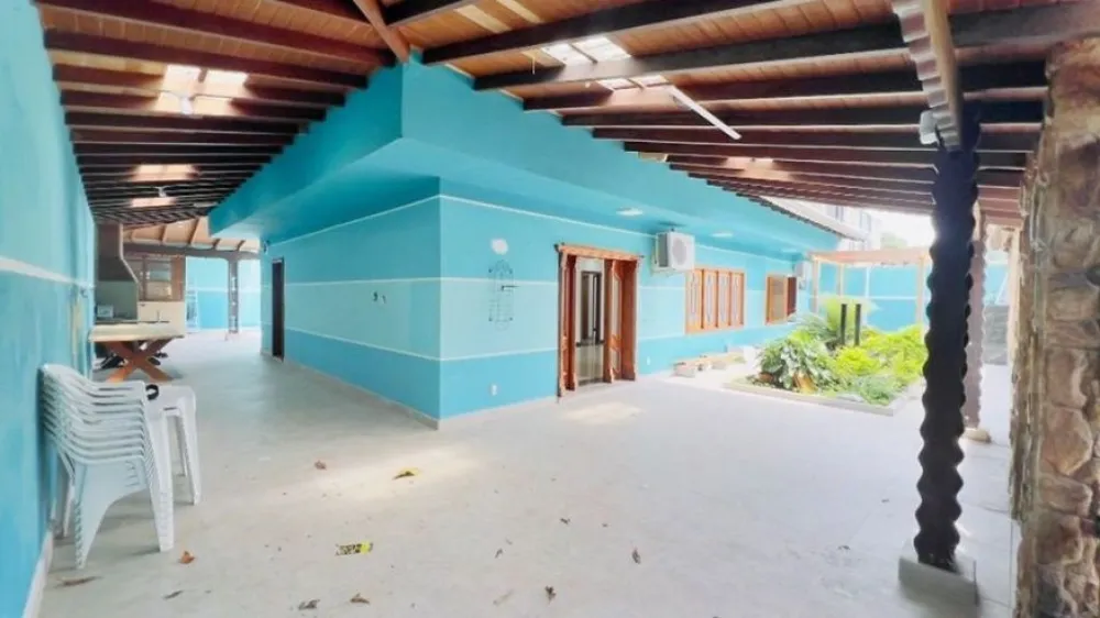 Casa, 3 quartos, 250 m² - Foto 1