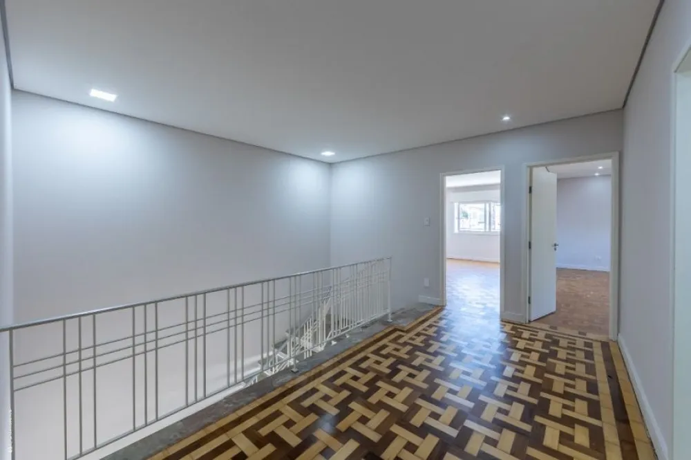 Casa, 4 quartos, 334 m² - Foto 2