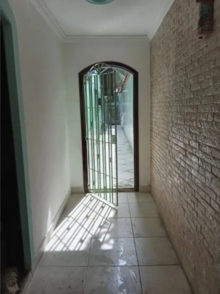 Casa, 4 quartos, 260 m² - Foto 3