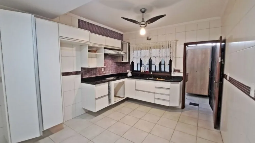 Casa, 2 quartos, 80 m² - Foto 1