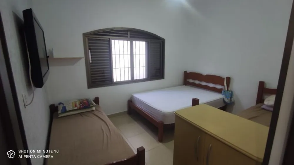 Casa, 4 quartos, 187 m² - Foto 2