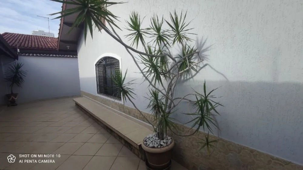 Casa, 4 quartos, 187 m² - Foto 4