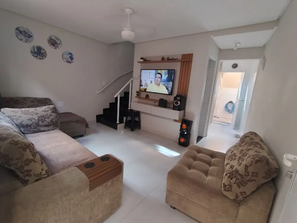 Casa, 2 quartos, 59 m² - Foto 1
