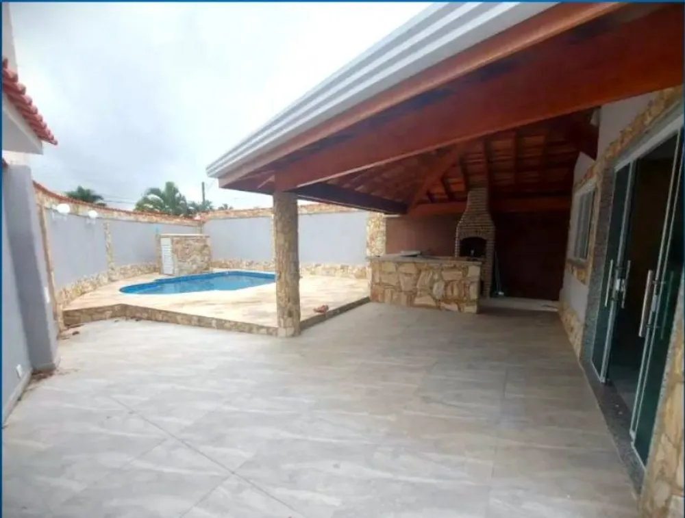 Casa, 4 quartos, 240 m² - Foto 1