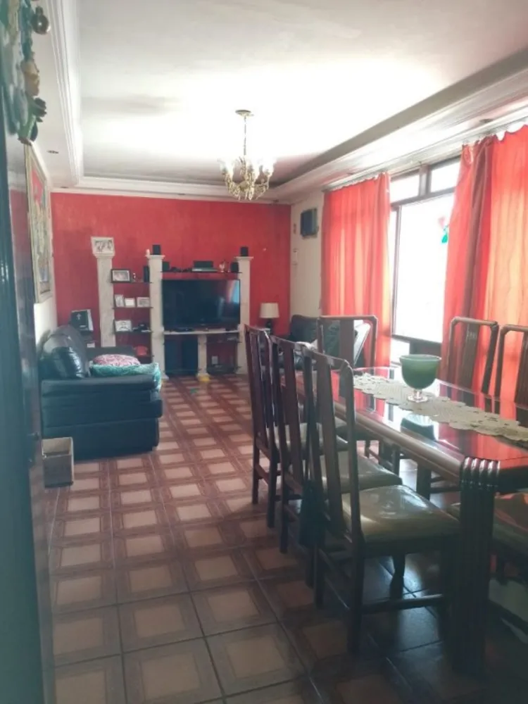 Casa, 4 quartos, 186 m² - Foto 2