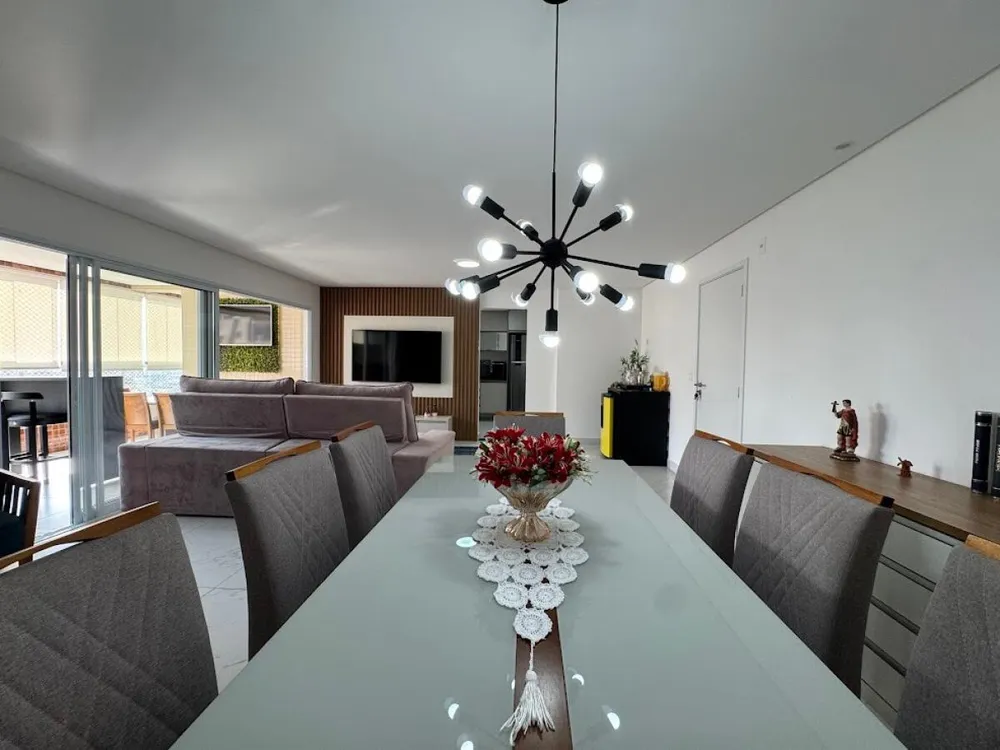 Apartamento, 3 quartos, 147 m² - Foto 1