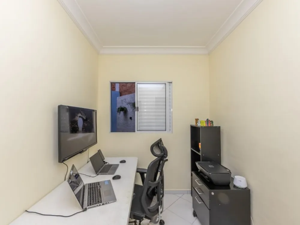 Casa, 3 quartos, 172 m² - Foto 2