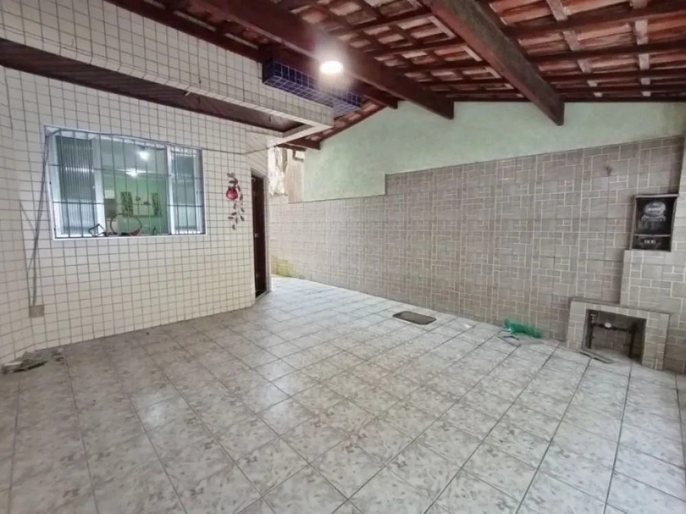 Casa, 2 quartos, 200 m² - Foto 1