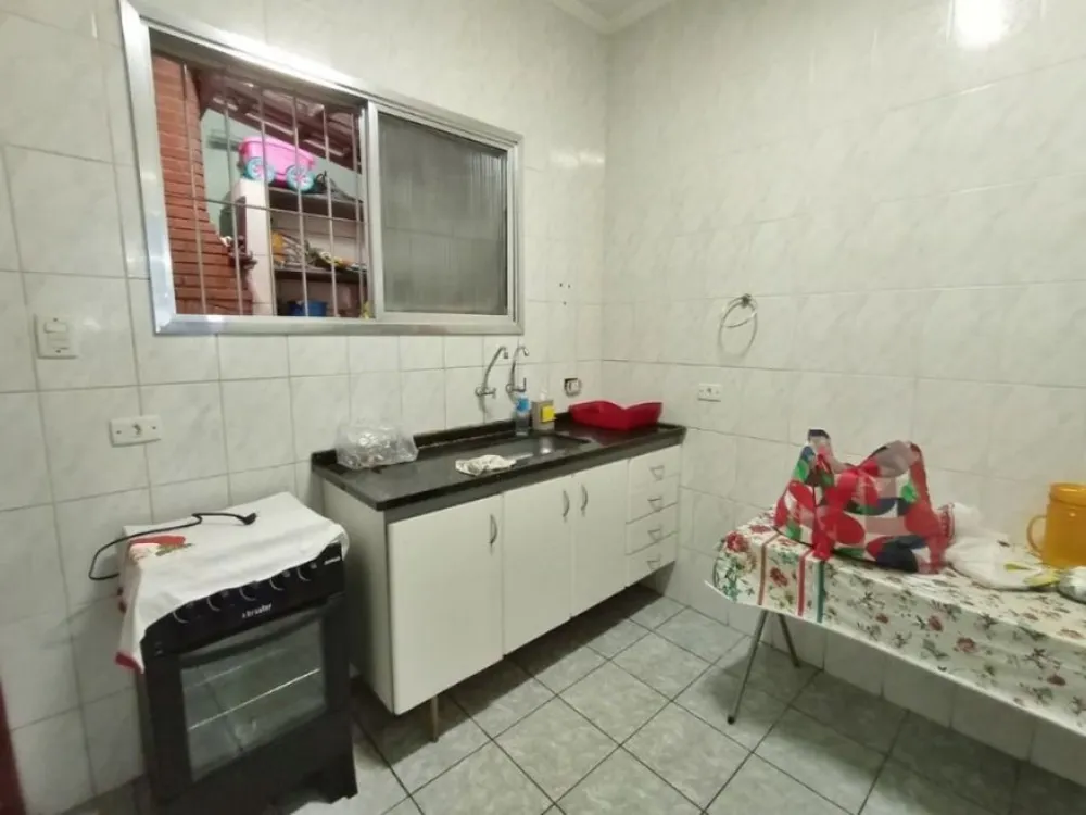 Casa, 2 quartos, 200 m² - Foto 2