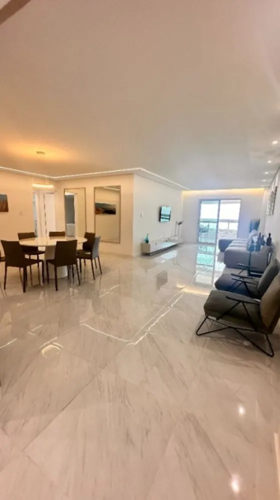 Apartamento, 3 quartos, 190 m² - Foto 1