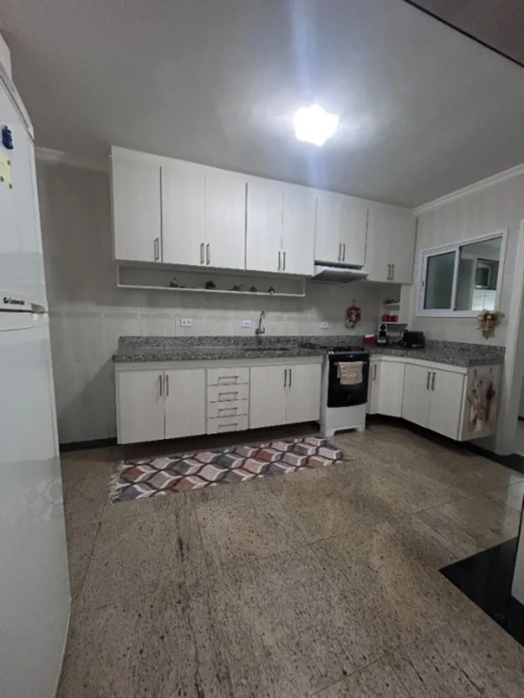 Apartamento, 3 quartos, 140 m² - Foto 2