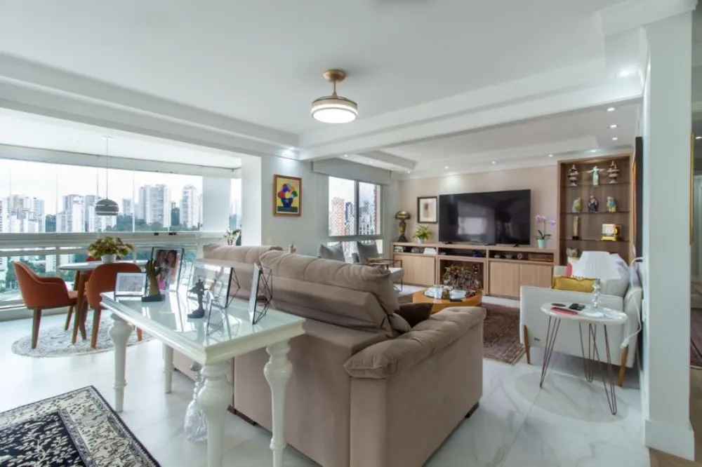 Apartamento, 4 quartos, 261 m² - Foto 1