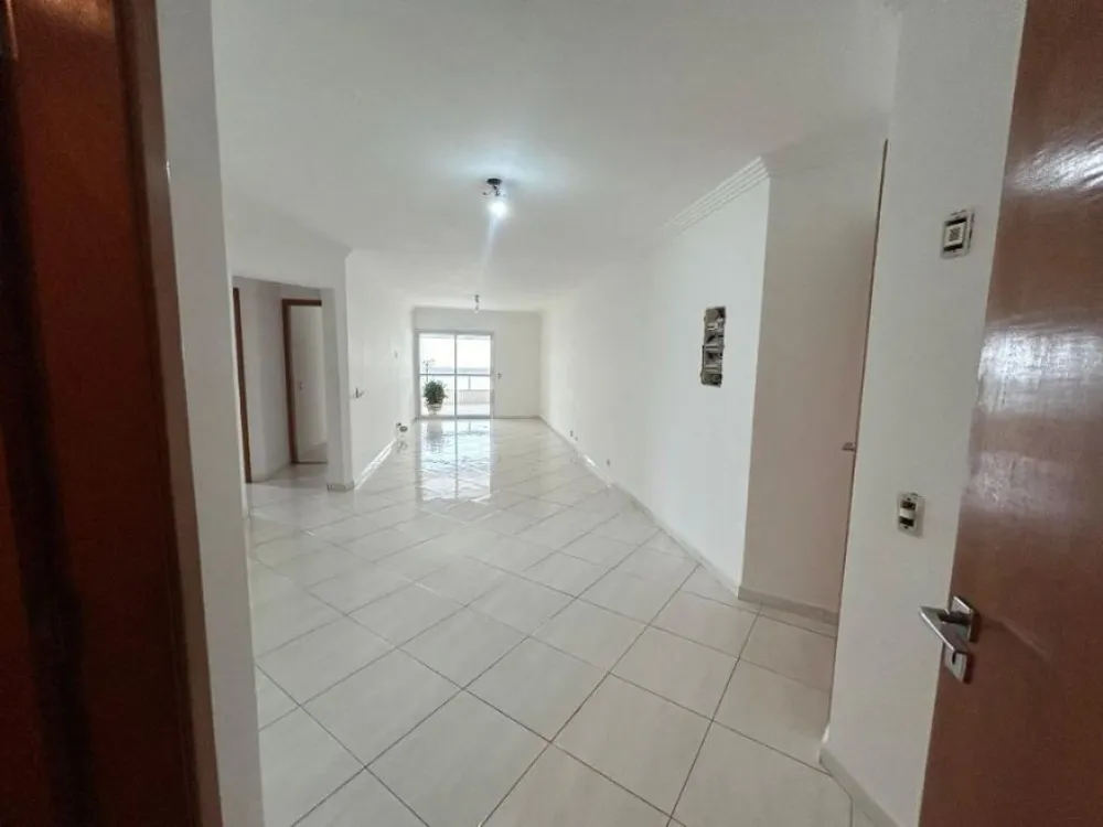 Apartamento, 3 quartos, 147 m² - Foto 2